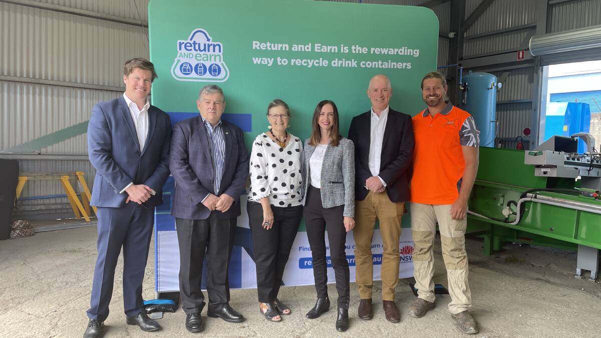 Tomra Cleanaway CEO James Dorney, EPA CDS Contracts Manager Andrew Ware, Hawkesbury Remakery Founder Liz Germani, Hawkesbury MP Robyn Preston, Sell and Parker CEO Morgan Parker and RuffTrack Manager Dave Graham.